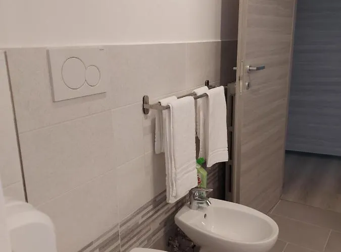 Fare - Del Parco רג'ו אמיליה