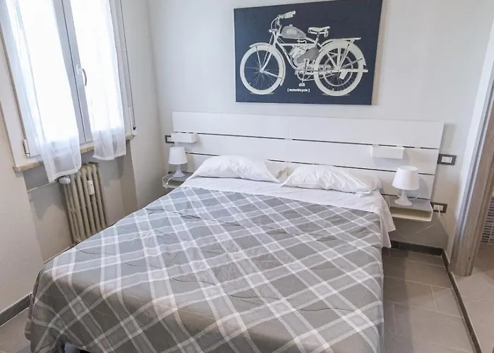 Fare - Del Parco בית הארחה רג'ו אמיליה