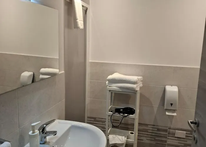 בית הארחה Fare - Del Parco רג'ו אמיליה